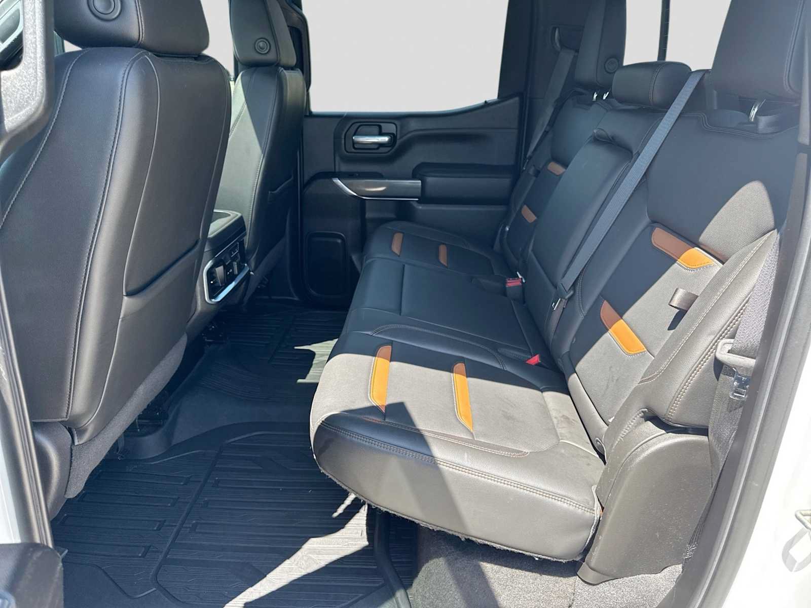 Used 2020 GMC Sierra 1500 AT4 w/ AT4 Premium Package AWD/4WD image 19