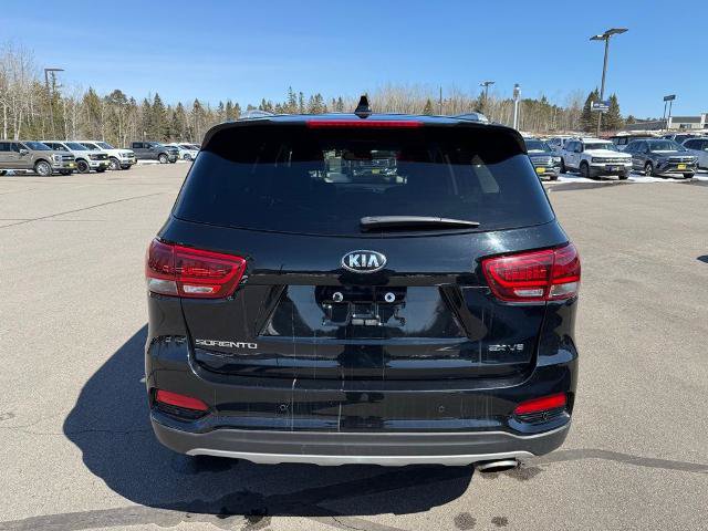 Used 2019 Kia Sorento EX AWD/4WD image 3