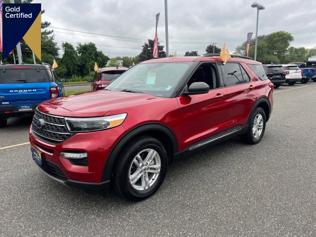 Certified 2022 Ford Explorer XLT w/ Equipment Group 202A image 1