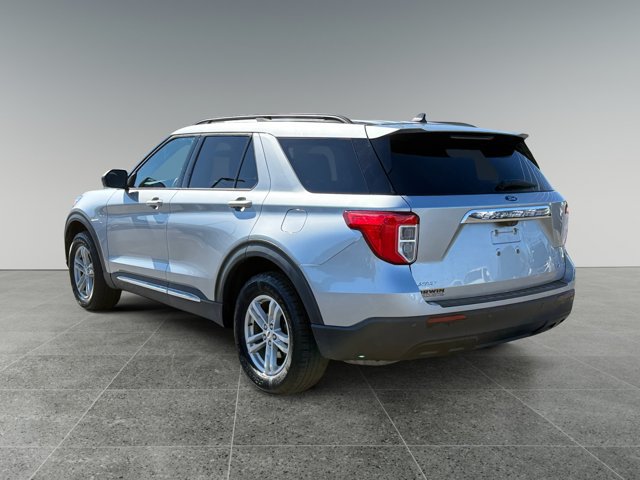 Certified 2022 Ford Explorer XLT AWD/4WD image 4