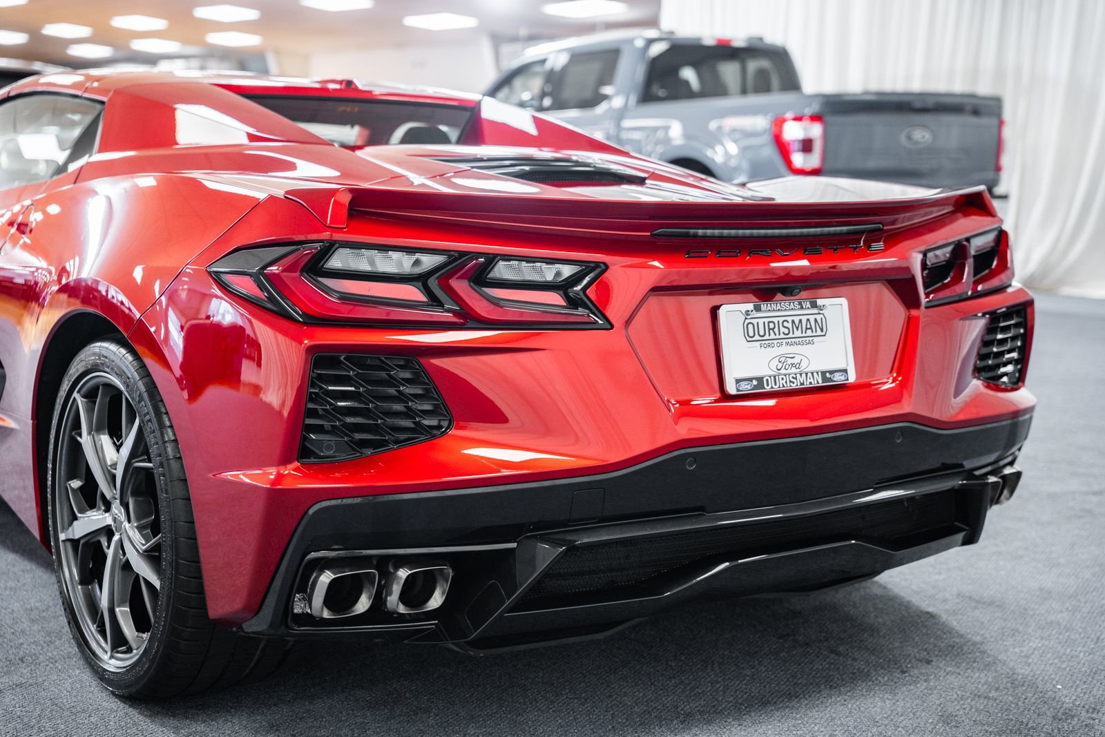 Used 2023 Chevrolet Corvette Stingray Premium Conv w/ Battery Protection Package RWD image 5