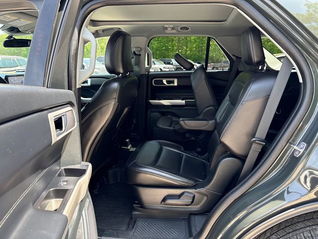 Certified 2023 Ford Explorer XLT w/ Equipment Group 202A AWD/4WD image 14