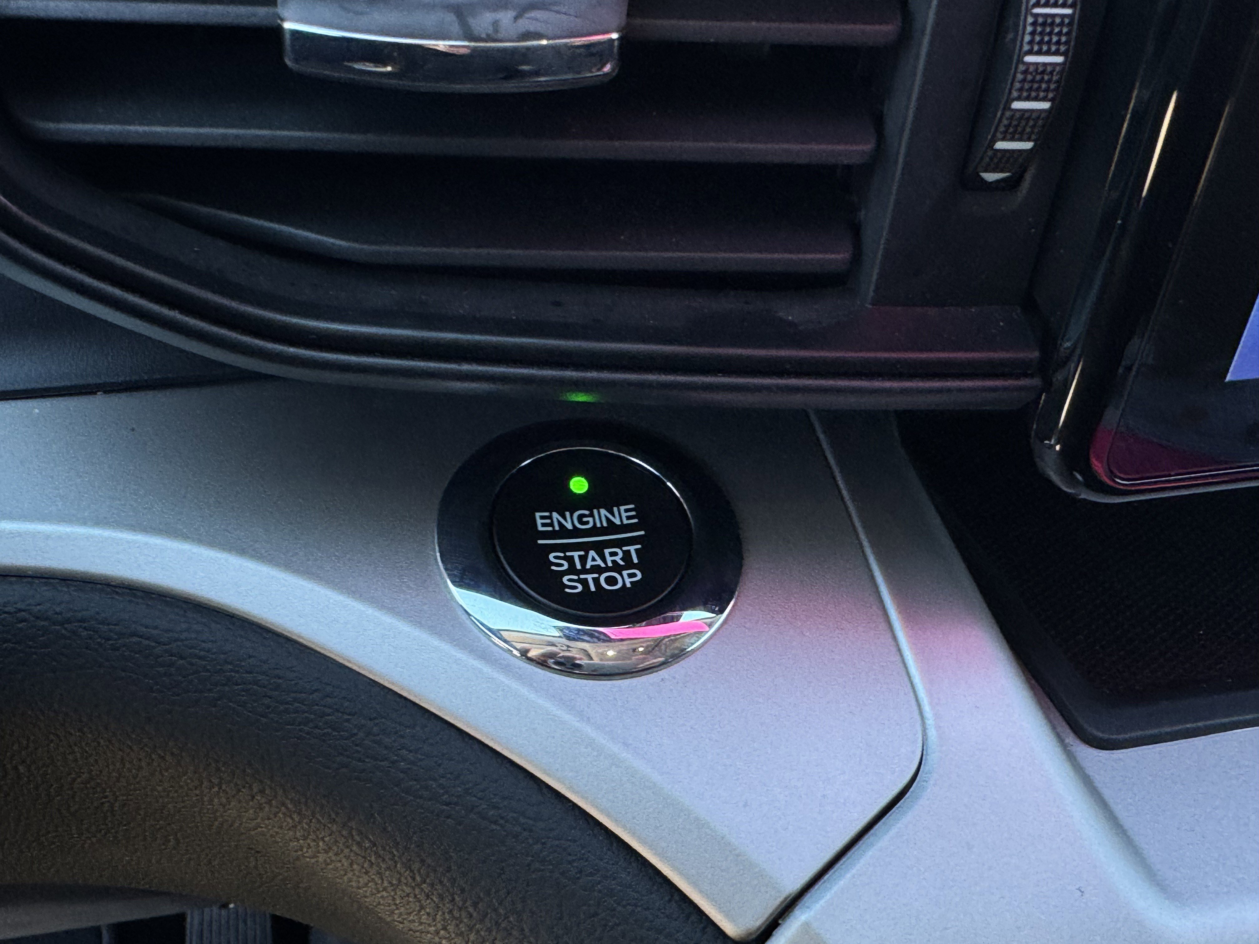 Certified 2021 Ford Explorer XLT image 22