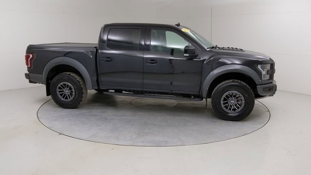 Certified 2019 Ford F150 Raptor w/ Equipment Group 802A Luxury image 12