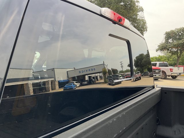 Certified 2024 Ford F350 Platinum w/ FX4 Off-Road Package AWD/4WD image 15