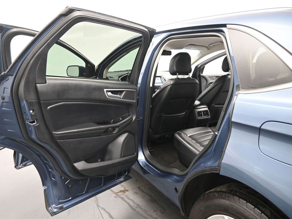 Certified 2019 Ford Edge SEL w/ Equipment Group 201A image 45