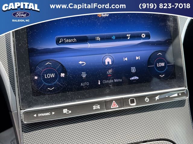 Used 2025 Mercedes-Benz C 300 4MATIC Sedan image 30