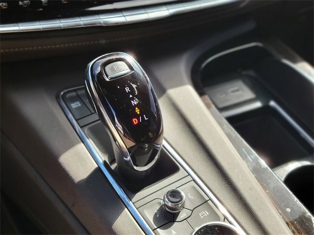 Used 2023 Cadillac Escalade ESV Premium Luxury w/ Performance Package image 7