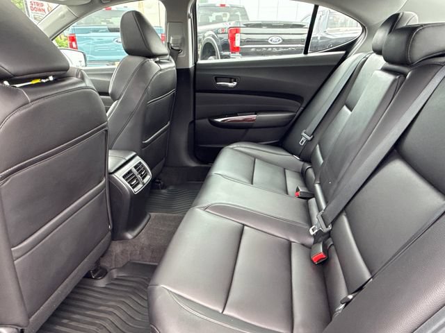 Used 2017 Acura TLX FWD image 21
