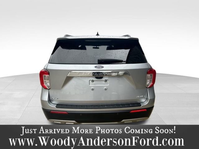 Certified 2022 Ford Explorer XLT w/ Equipment Group 202A image 5