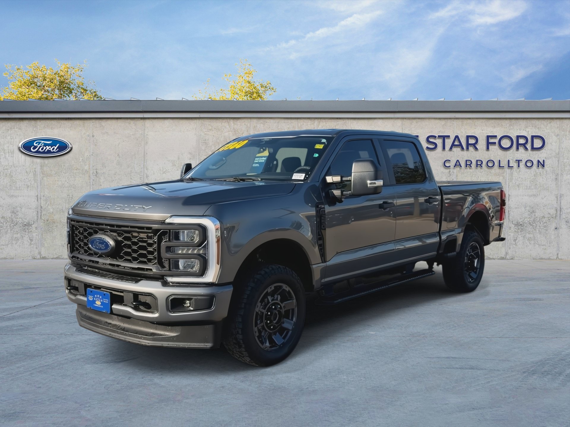 Certified 2025 Ford F250 XL w/ STX Appearance Package AWD/4WD image 4