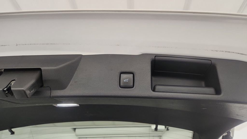 Certified 2022 Ford Escape SEL image 23