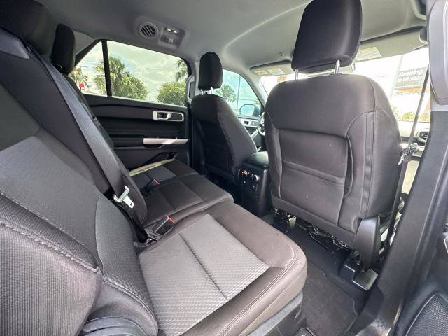 Certified 2023 Ford Explorer XLT RWD image 22