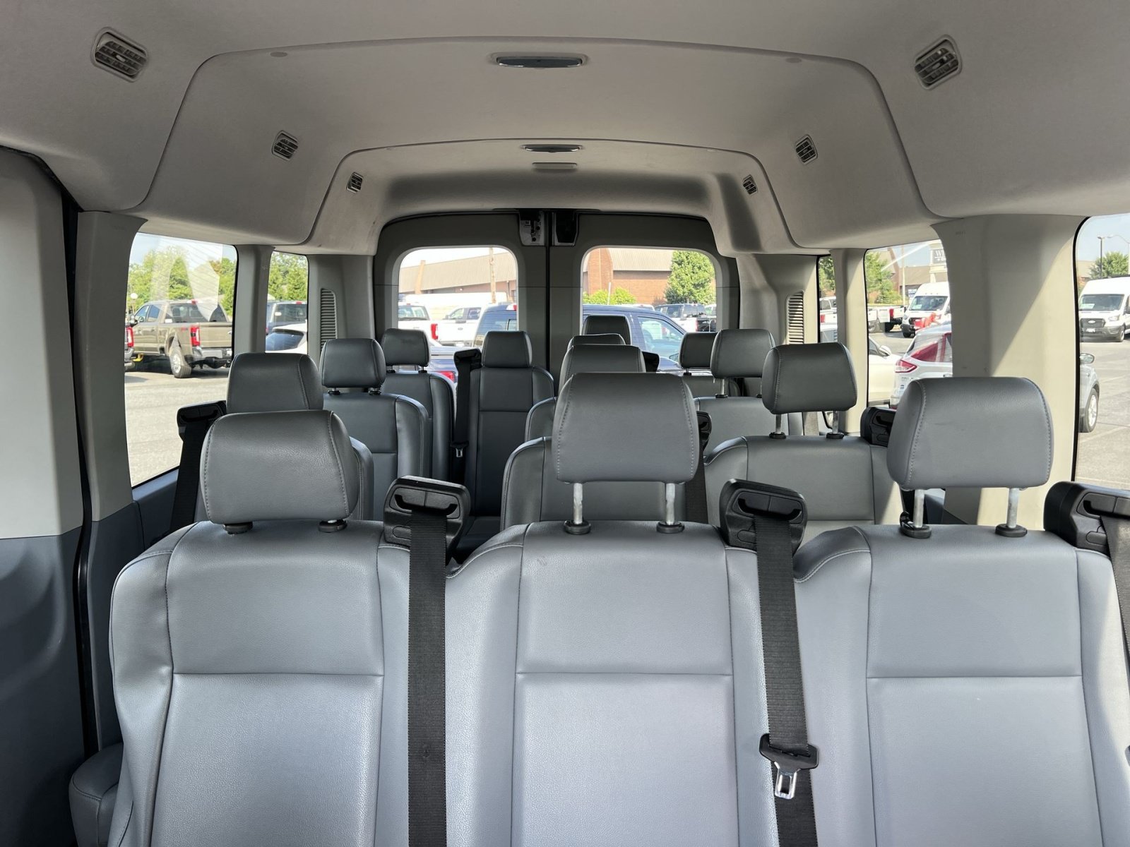 Certified 2017 Ford Transit 350 XL RWD image 21