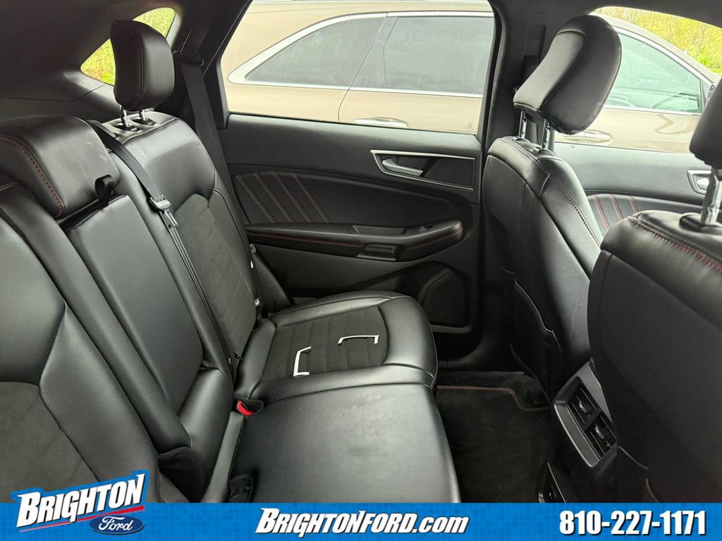 Certified 2023 Ford Edge ST-Line AWD/4WD image 7