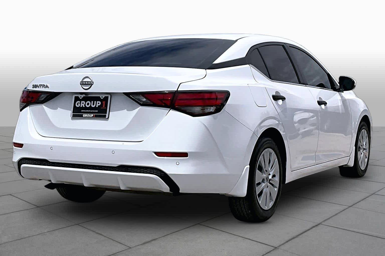 Used 2025 Nissan Sentra S FWD image 12