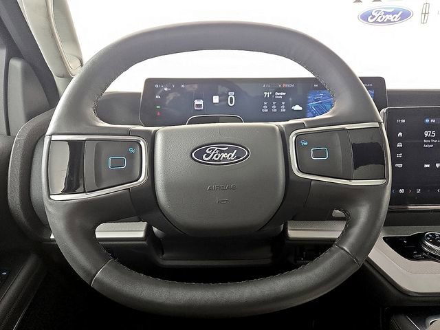 Certified 2025 Ford Expedition Active RWD image 21