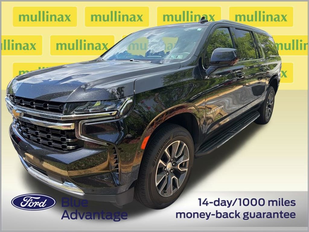 Used 2023 Chevrolet Suburban LS AWD/4WD image 4