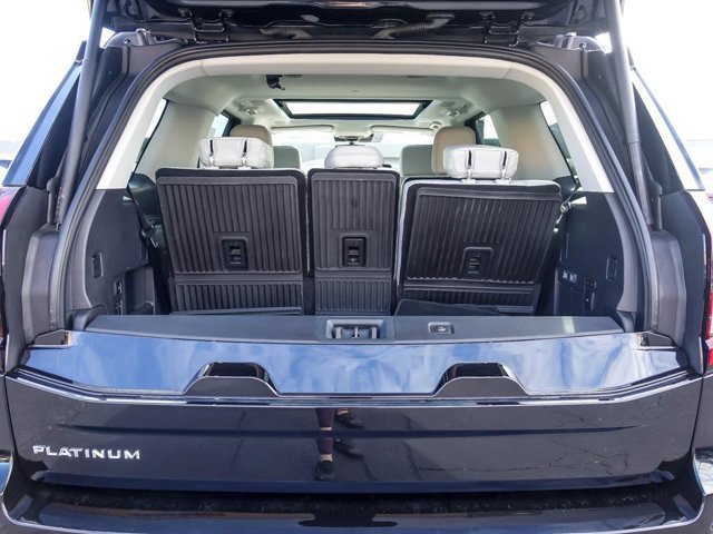 Certified 2025 Ford Expedition Platinum w/ Platinum Ultimate Package image 31