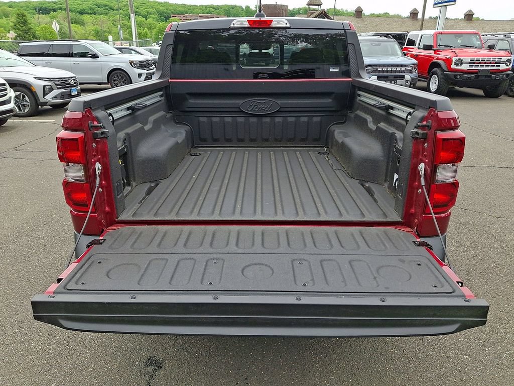 Certified 2025 Ford Maverick Lariat w/ Black Appearance Package AWD/4WD image 29