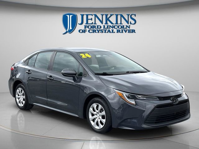 Used 2024 Toyota Corolla LE image 6