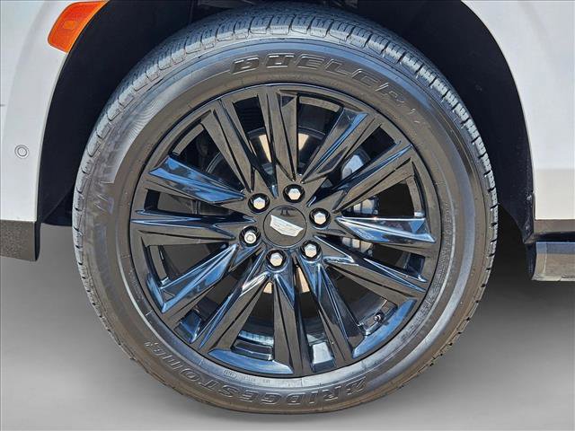 Used 2022 Cadillac Escalade Sport Platinum AWD/4WD image 26