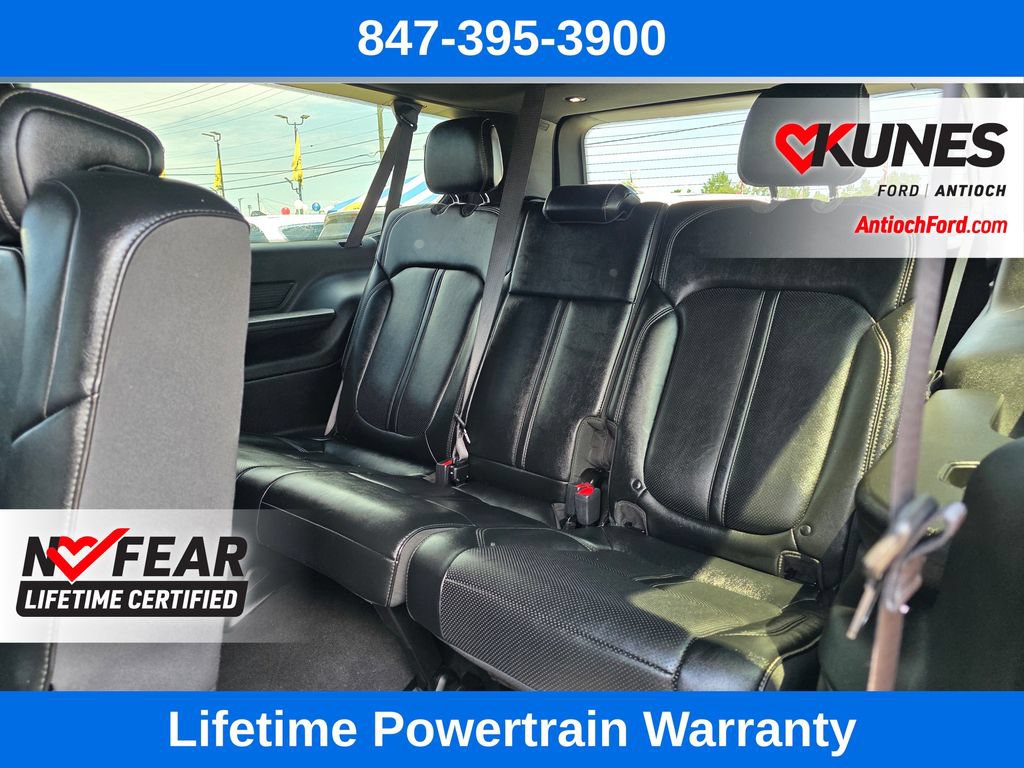 Used 2024 Jeep Wagoneer L Series II w/ Flexible Seating Group AWD/4WD image 27
