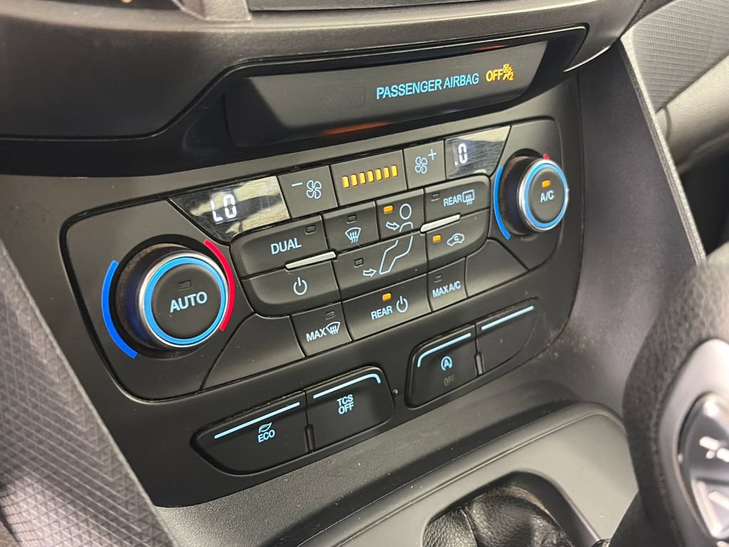 Certified 2022 Ford Transit Connect XL FWD image 20