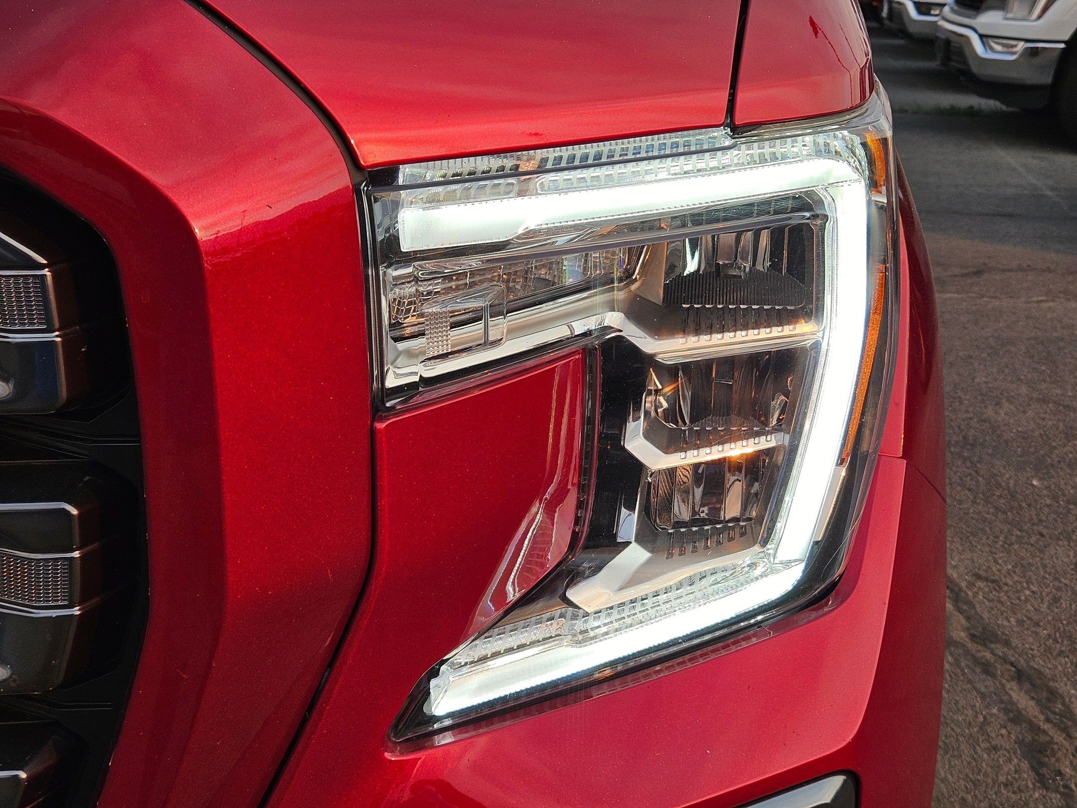 Used 2021 GMC Sierra 1500 AT4 AWD/4WD image 13