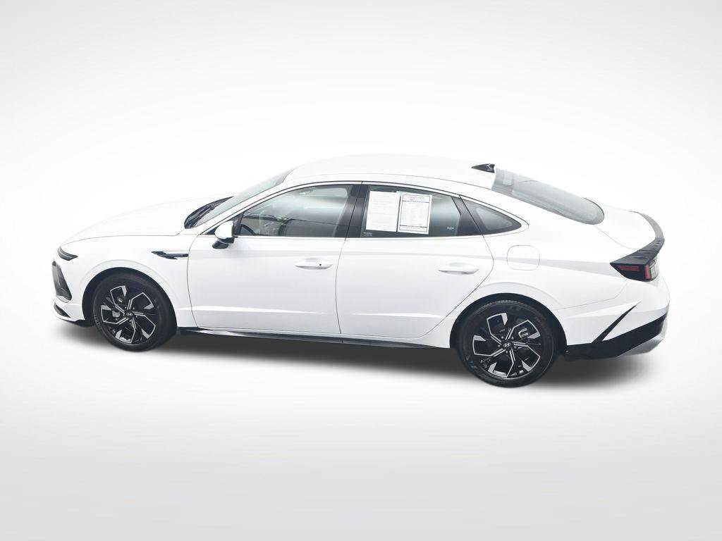 Used 2025 Hyundai Sonata SEL FWD image 45