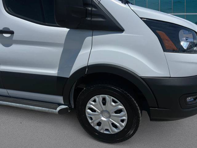 Certified 2025 Ford Transit 250 Low Roof w/ Exterior Upgrade Package RWD image 9