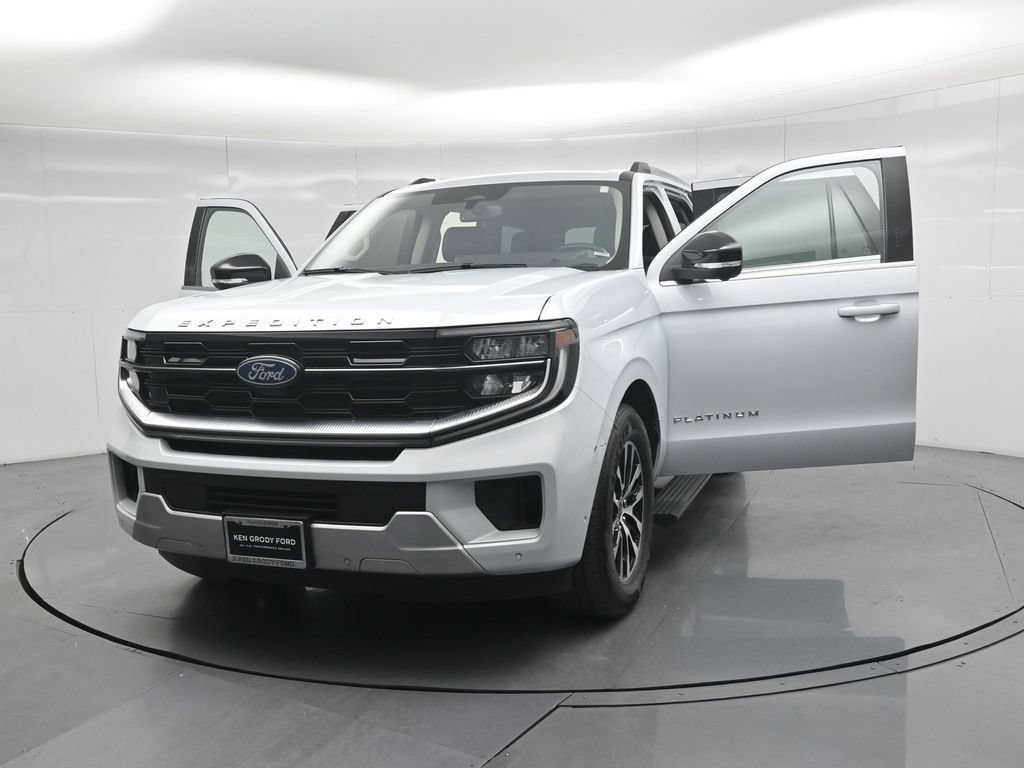 Certified 2025 Ford Expedition Platinum AWD/4WD image 30