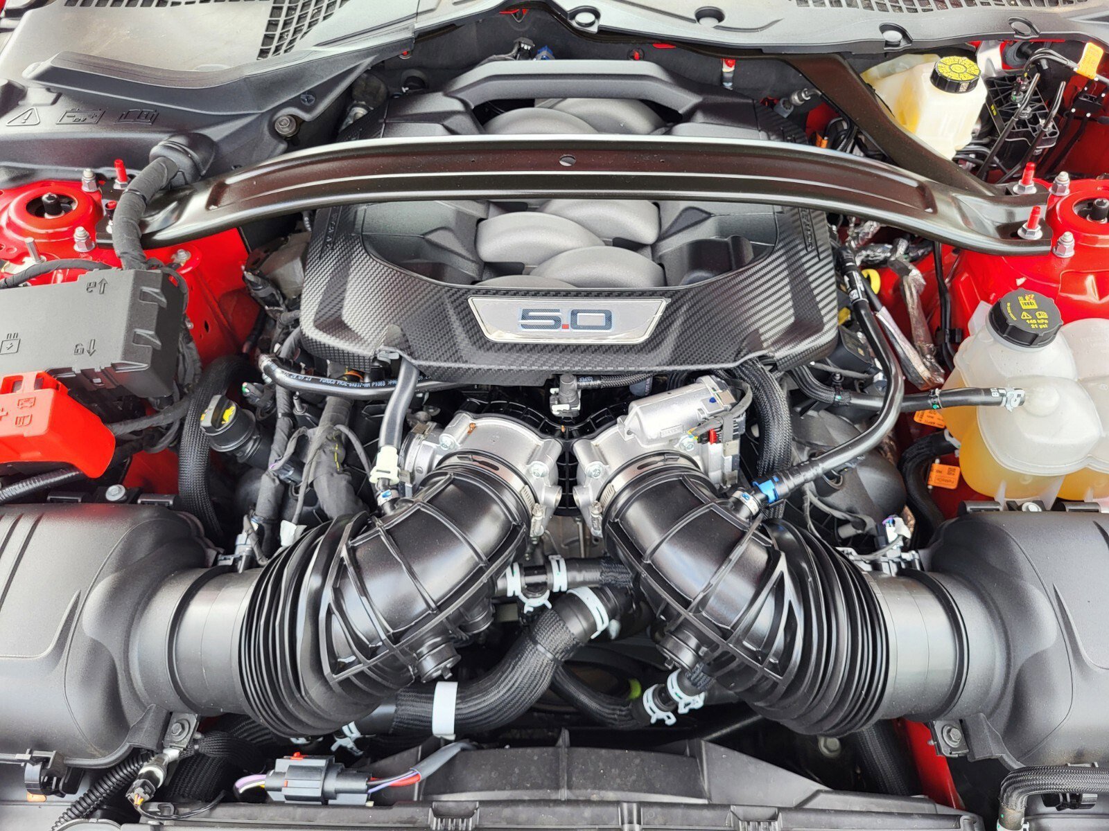 Certified 2025 Ford Mustang GT Premium image 32