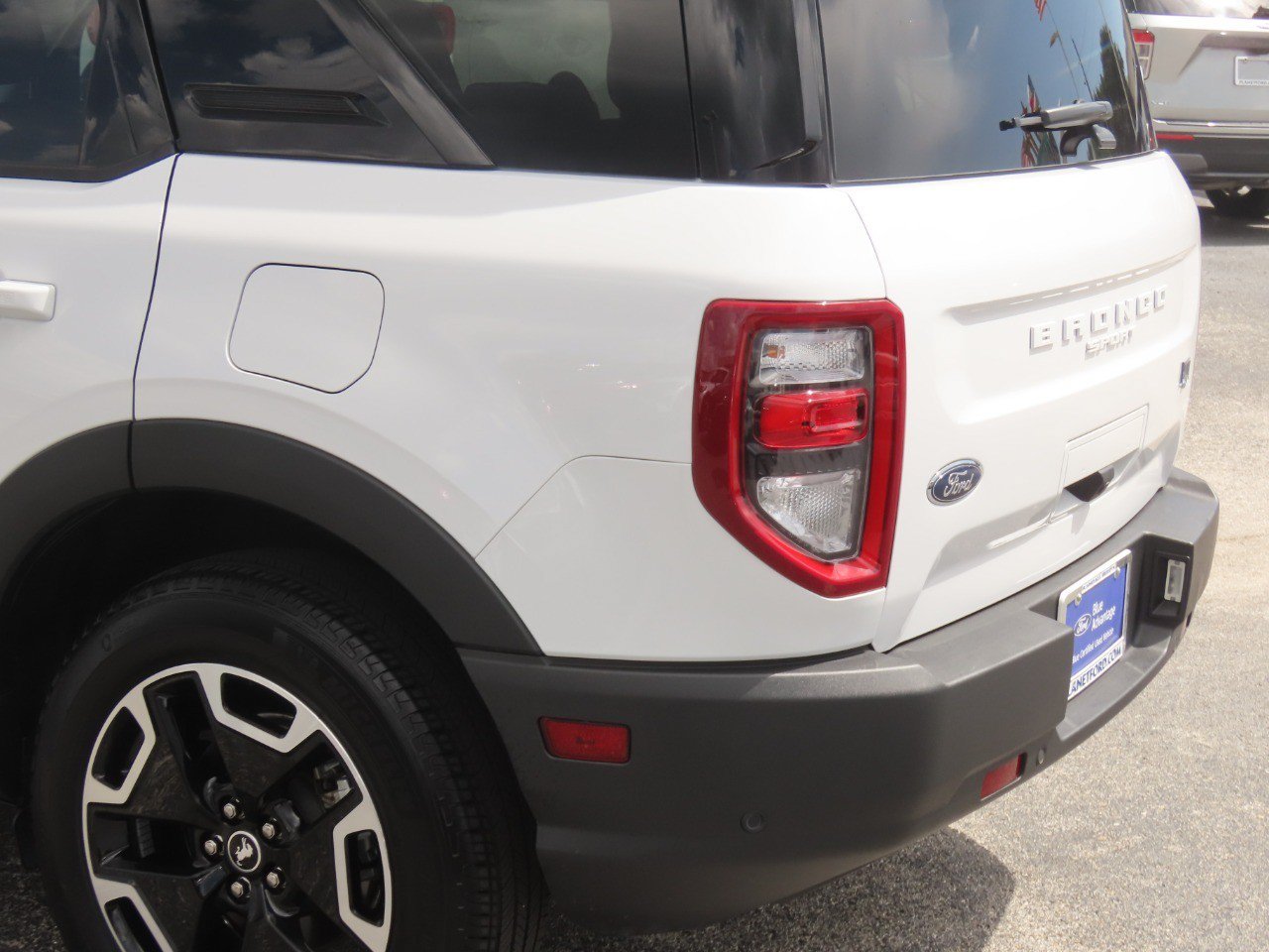 Certified 2024 Ford Bronco Sport Outer Banks AWD/4WD image 15
