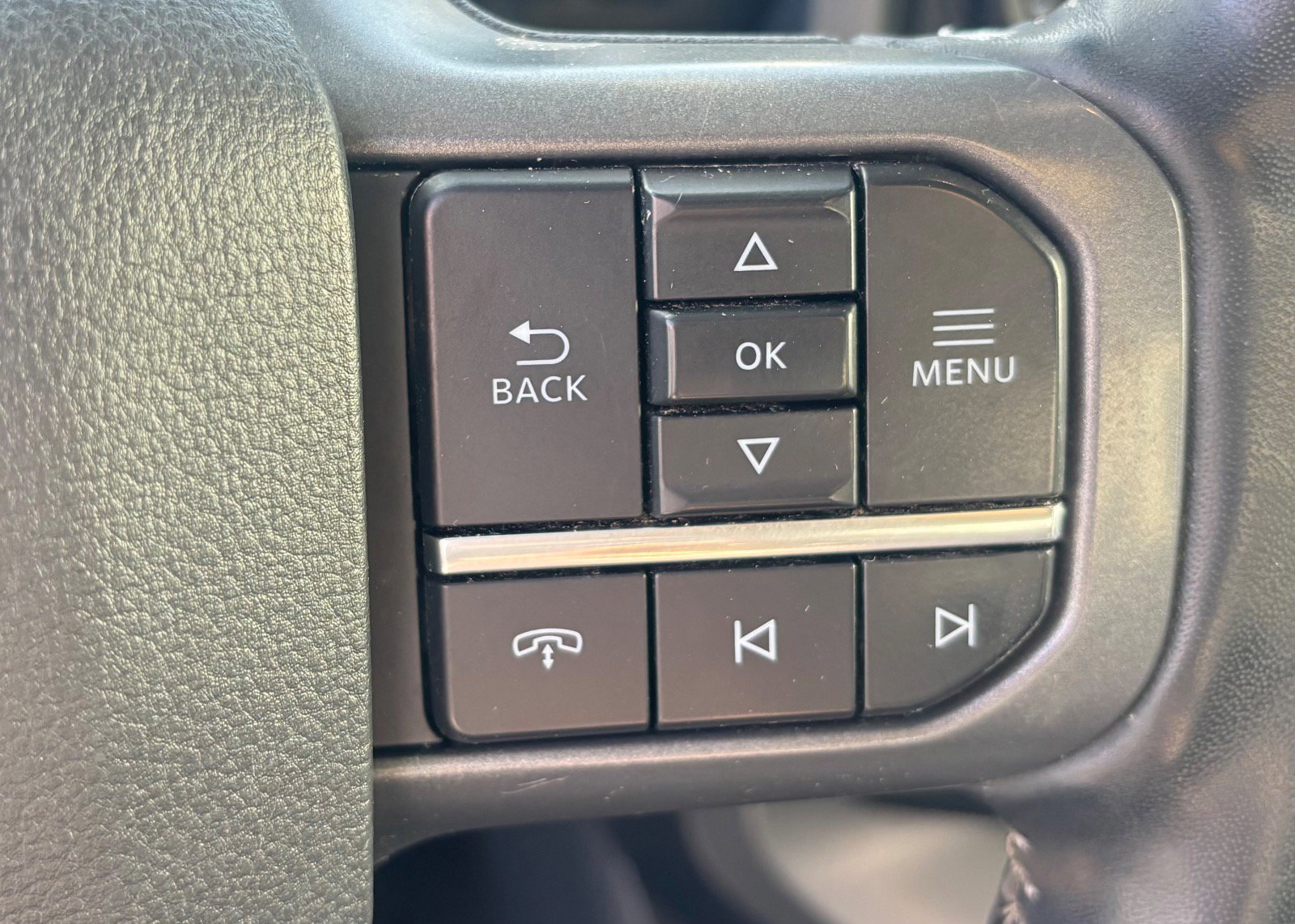 Certified 2022 Ford F150 Lariat w/ Equipment Group 502A High image 35