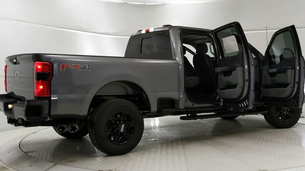 Certified 2024 Ford F250 XL w/ STX Appearance Package AWD/4WD image 10