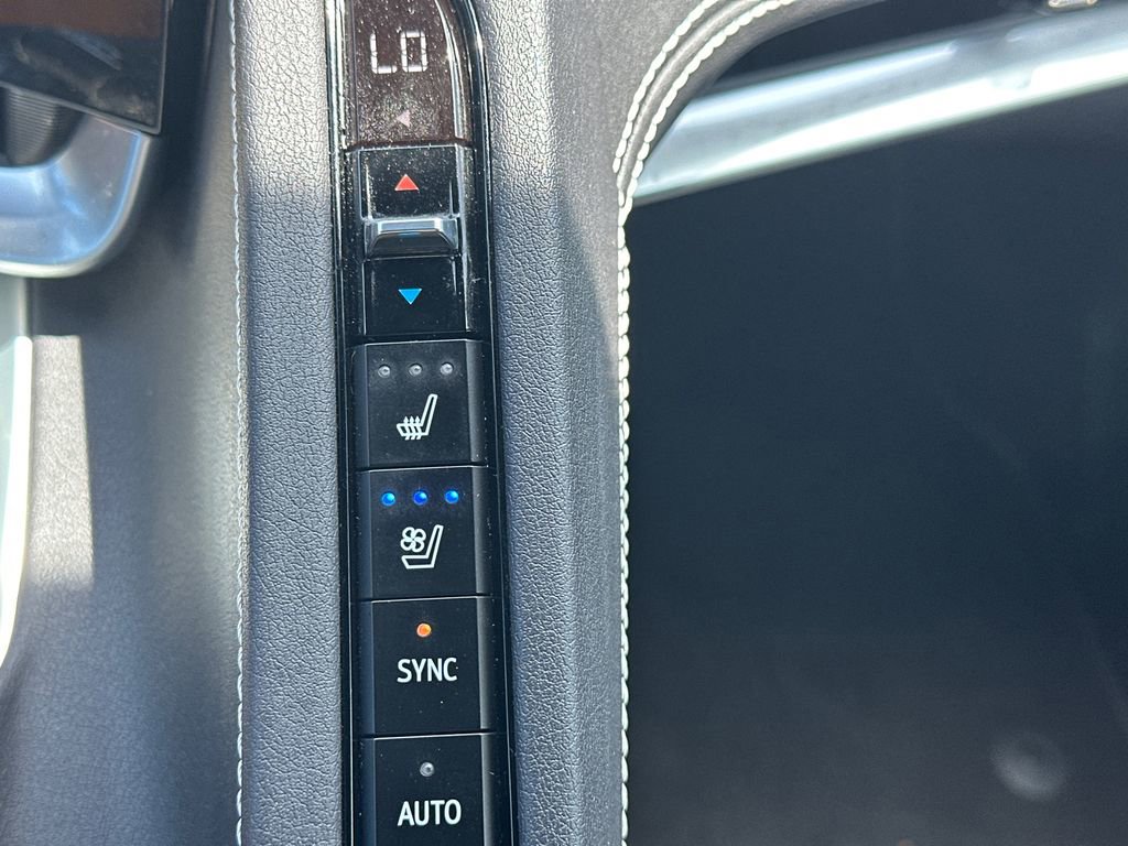 Used 2023 Chevrolet Corvette Stingray Preferred Cpe RWD image 27