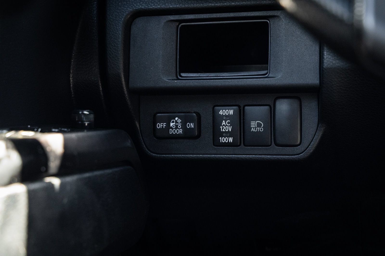 Used 2019 Toyota Tacoma TRD Sport RWD image 25
