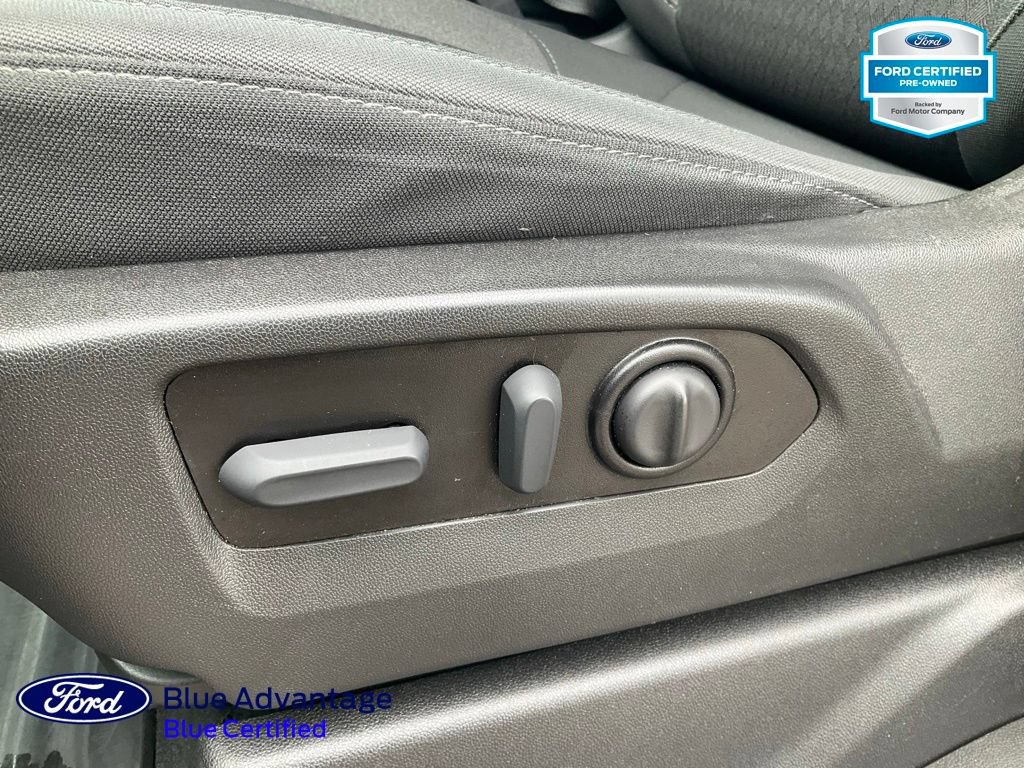 Used 2022 Chevrolet Silverado 1500 Custom AWD/4WD image 17