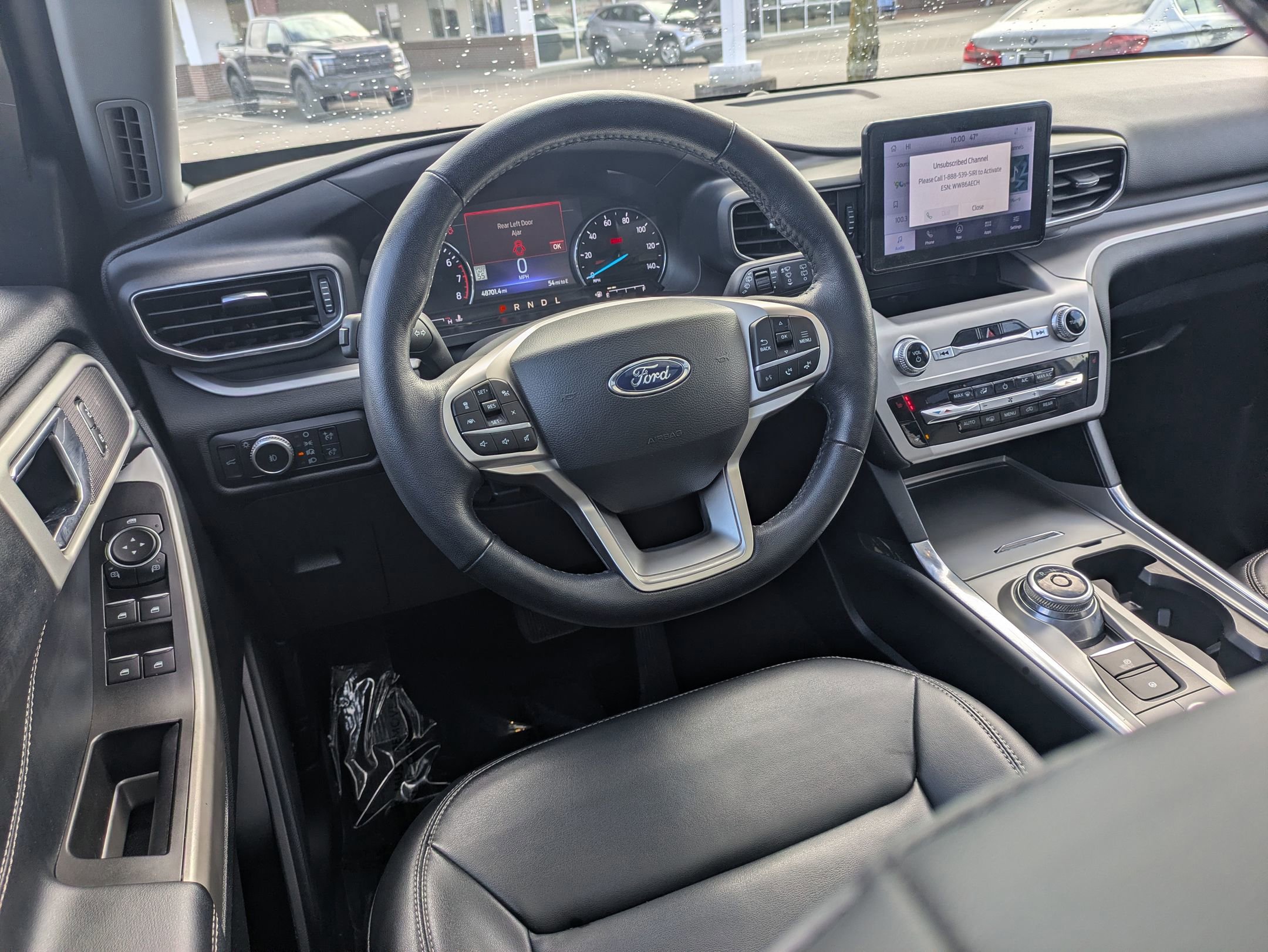 Certified 2022 Ford Explorer XLT w/ Equipment Group 202A image 30