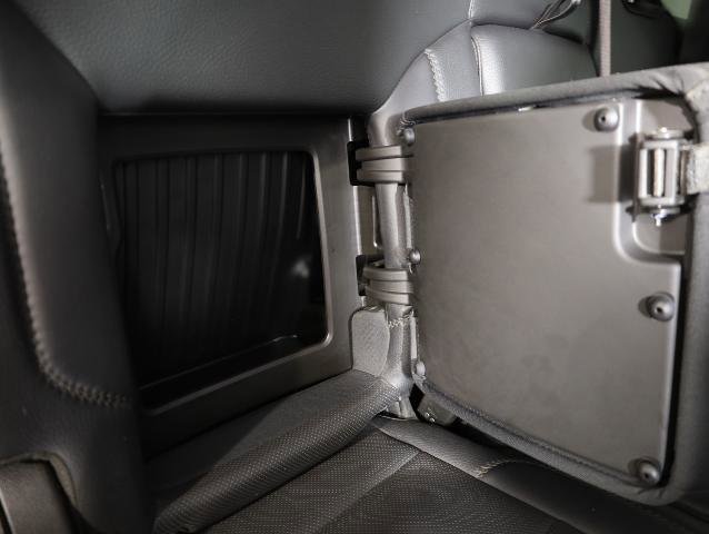 Used 2024 GMC Sierra 3500 Denali w/ Denali Reserve Package image 35