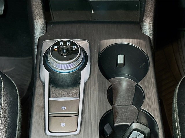 Certified 2022 Ford Escape Titanium w/ Titanium Elite Package image 32