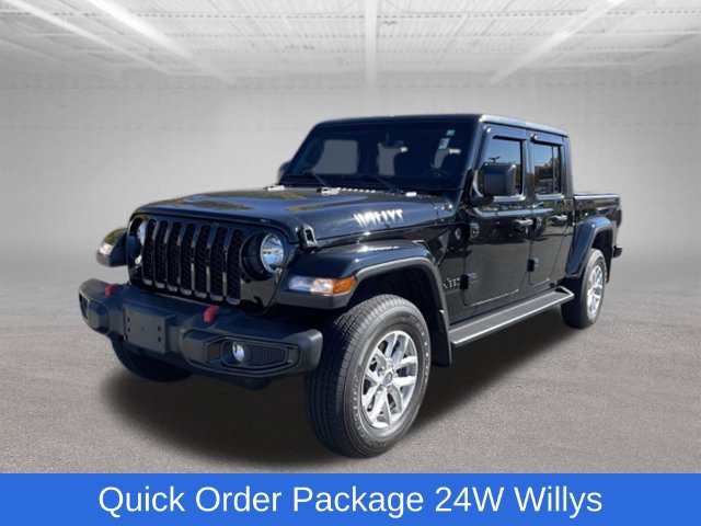 Used 2022 Jeep Gladiator Sport AWD/4WD image 3