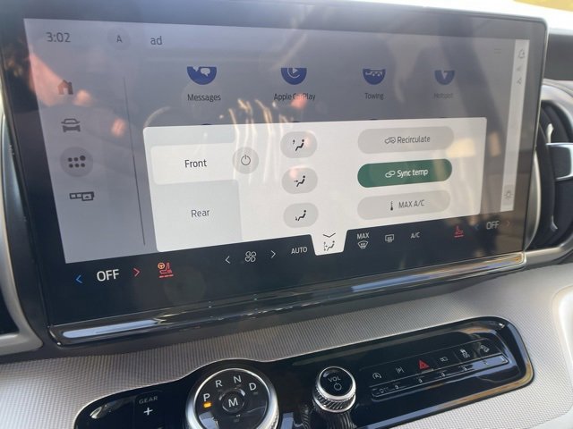 Certified 2025 Ford Expedition Active image 28