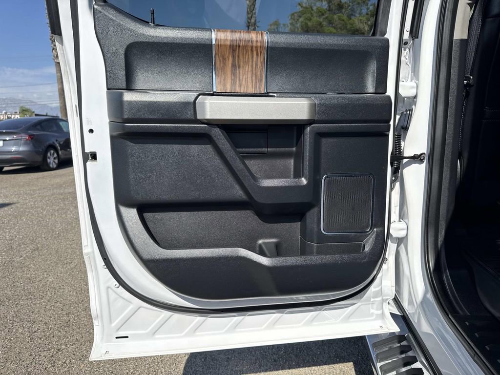 Certified 2019 Ford F150 Lariat image 23