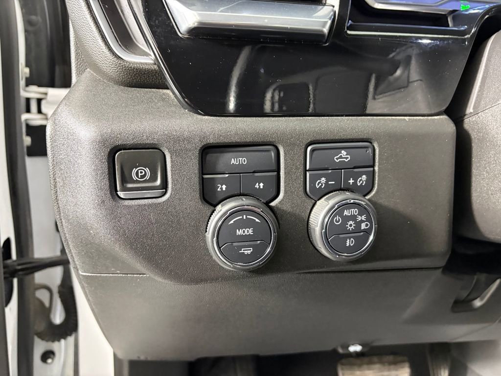 Used 2023 Chevrolet Silverado 1500 RST w/ Redline Edition image 15