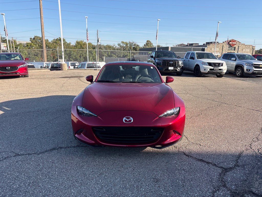 Used 2021 MAZDA MX-5 Miata RF Grand Touring RWD image 2