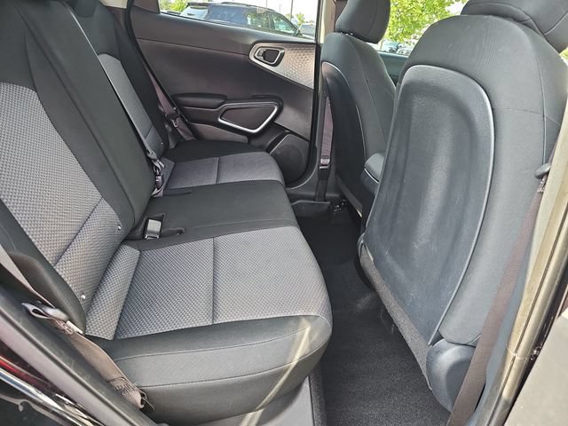 Used 2024 Kia Soul S FWD image 11
