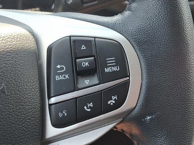 Certified 2022 Ford Explorer XLT w/ Equipment Group 202A image 21