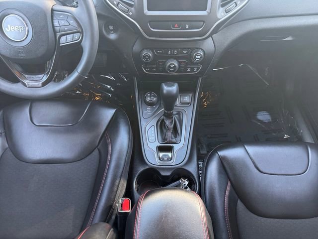 Used 2022 Jeep Cherokee Trailhawk w/ Sound & Nav Group image 17